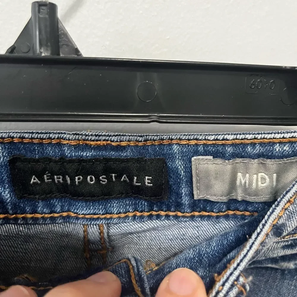 Aeropostale Midi Cut Off Jean Denim Shorts 4